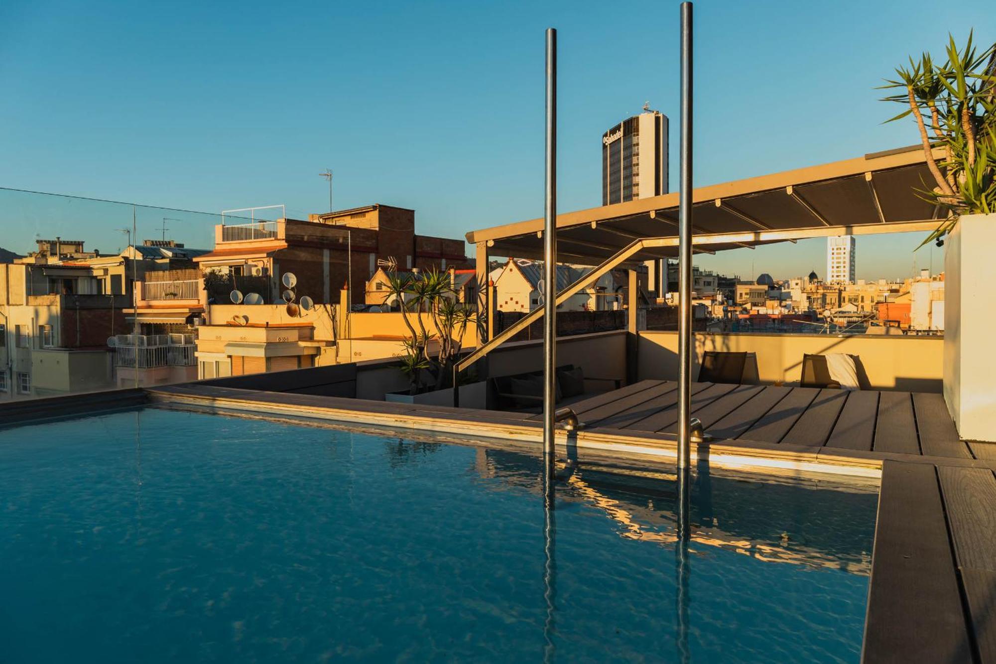 Arconte, Adults Only 4*